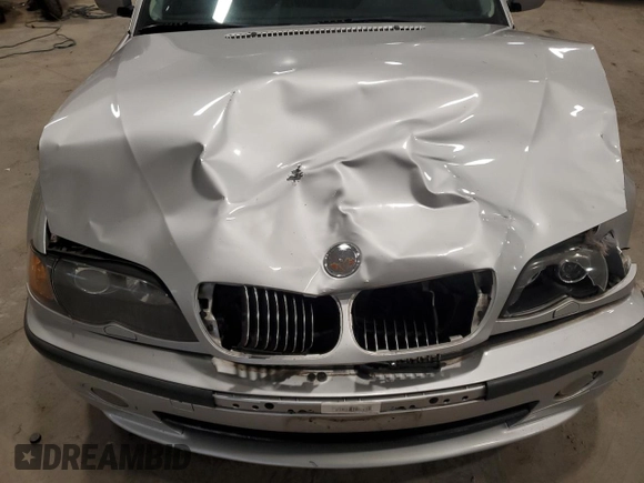 2004 BMW 3 Series 330xi with VIN WBAEW534X4PN31961, listed as a Copart auction lot 86862924 with 139,563 mi miles and Salvage Title. Bid and sale history available at carsss.com. Image 13.