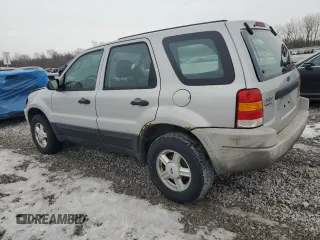 2004 Ford Escape XLS with VIN 1FMYU02164KA15802, listed as a Copart auction lot 43437495 with 255,846 mi miles and Clean Title. Bid and sale history available at DreamBid. Image 2.