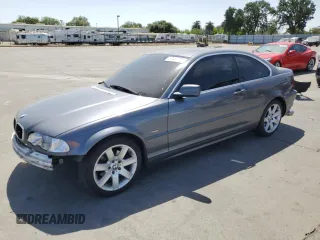 2001 BMW 3 Series 325Ci z VIN WBABN33491JW59620, wystawiony jako Copart lot #57457775 z przebiegiem 195 628 mil mil oraz Szkoda całkowita • Salvage title. Historia ofert i sprzedaży dostępna na DreamBid. Obrazek 1.