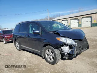2018 Toyota Sienna LE Auto Access Seat with VIN 5TDKZ3DCXJS910757, listed as a Copart auction lot 46435435 with 80,774 mi miles and Salvage Title. Bid and sale history available at carsss.com. Image 4.