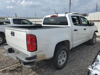 2021 Chevrolet Colorado 2WD Work Truck with VIN 1GCGSBEA2M1100641, listed as a Copart auction lot 72849134 with 58,538 mi miles and Salvage Title. Bid and sale history available at carsss.com. Image 3.