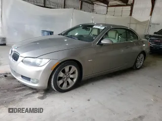 2007 BMW 3 Series 328i z VIN WBAWL135X7PX14957, wystawiony jako Copart lot #55721765 z przebiegiem 162 182 mil mil oraz Czysty tytuł • Clean title. Historia ofert i sprzedaży dostępna na DreamBid. Obrazek 1.