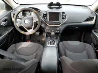 2016 Jeep Cherokee Altitude with VIN 1C4PJMCB9GW115817, listed as a Copart auction lot 44039445 with 90,241 mi miles and Non Repairable. Bid and sale history available at carsss.com. Image 8.