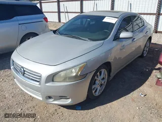2013 Nissan Maxima 3.5 S with VIN 1N4AA5AP3DC806046, listed as a IAAI auction lot 41811071 with 202,241 mi miles. Bid and sale history available at carsss.com. Image 2.