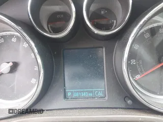 2013 Buick Regal с VIN 2G4GR5ER1D9248354, выставлен на аукционе IAAI как лот 42179834 с пробегом 81 340 миль миль и . История ставок и продаж доступна на DreamBid. Изображение 7.