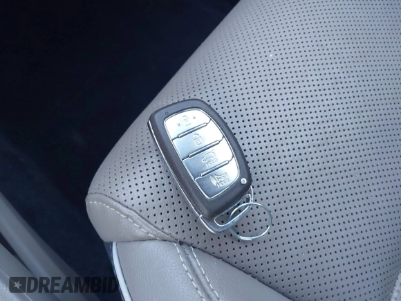 2021 Hyundai Tucson Ultimate with VIN KM8J3CAL8MU351335, listed as a IAAI auction lot 42056351 with 49,145 mi miles and . Bid and sale history available at DreamBid. Image 11.