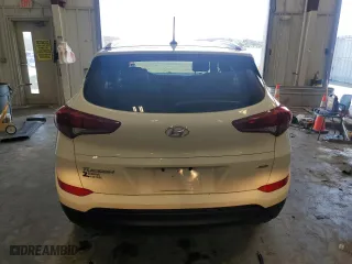 2017 Hyundai Tucson SE with VIN KM8J3CA49HU479694, listed as a Copart auction lot 54021245 with 73,296 mi miles and Non Repairable. Bid and sale history available at carsss.com. Image 6.