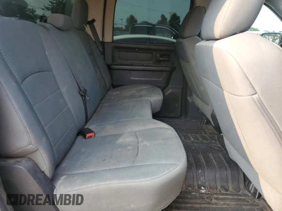 2014 Ram 1500 Express z VIN 1C6RR7KT4ES313245, wystawiony jako Copart lot #59291955 z przebiegiem 191 397 mil mil oraz Czysty tytuł • Clean title. Historia ofert i sprzedaży dostępna na DreamBid. Obrazek 10.