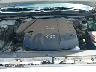 2009 Toyota Tacoma with VIN 3TMMU52NX9M010170, listed as a IAAI auction lot 42344776 with 231,893 mi miles and . Bid and sale history available at DreamBid. Image 18.