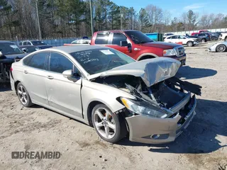 2015 Ford Fusion SE with VIN 3FA6P0H76FR235413, listed as a IAAI auction lot 41333273 with Not provided miles and . Bid and sale history available at DreamBid. Image 1.