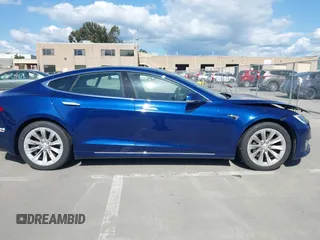 2017 Tesla Model S 100D с VIN 5YJSA1E25HF209284, выставлен на аукционе IAAI как лот 41953515 с пробегом 83 489 миль миль и . История ставок и продаж доступна на DreamBid. Изображение 14.