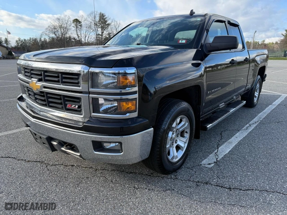 2014 Chevrolet Silverado 1500 LT with VIN 1GCVKREC7EZ195248, listed as a Copart auction lot 52643475 with 174,264 mi miles and Clean Title. Bid and sale history available at carsss.com. Image 2.