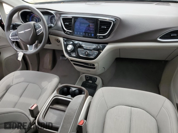 2017 Chrysler Pacifica Touring L with VIN 2C4RC1BG4HR844767, listed as a Copart auction lot 52745525 with 98,412 mi miles and Salvage Title. Bid and sale history available at DreamBid. Image 8.