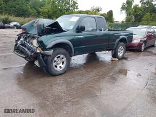 2003 Toyota Tacoma with VIN 5TEWN72N13Z236626, listed as a IAAI auction lot 40451462 with 198,673 mi miles. Bid and sale history available at carsss.com. Image 19.