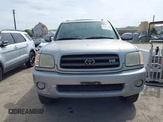 2002 Toyota Sequoia SR5 with VIN 5TDZT34A32S099836, listed as a IAAI auction lot 41842256 with 319,678 mi miles and . Bid and sale history available at carsss.com. Image 6.