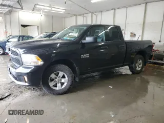 2018 Ram 1500 Express with VIN 1C6RR7FG7JS199331, listed as a Copart auction lot 52584775 with 117,383 mi miles and Salvage Title. Bid and sale history available at carsss.com. Image 1.