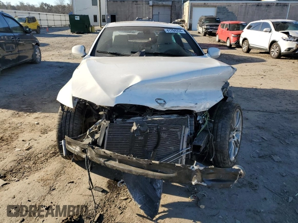 2012 BMW 3 Series 335i with VIN WBAKG7C52CE802073, listed as a Copart auction lot 41784224 with 0 mi miles and Salvage Title. Bid and sale history available at carsss.com. Image 5.