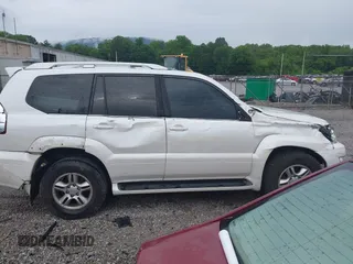 2007 Lexus GX 470 z VIN JTJBT20X770141535, wystawiony jako IAAI lot #42354788 z przebiegiem 202 124 mil mil oraz . Historia ofert i sprzedaży dostępna na DreamBid. Obrazek 13.