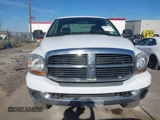 2006 Dodge 2500 SLT with VIN 1D7KS28C56J140678, listed as a IAAI auction lot 42027518 with 241,266 mi miles. Bid and sale history available at carsss.com. Image 12.