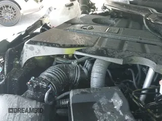 2025 Toyota Tundra SR with VIN 5TFLA5AB6SX050371, listed as a IAAI auction lot 42965187 with 289 mi miles and . Bid and sale history available at DreamBid. Image 18.