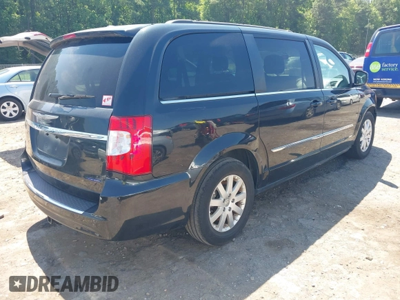 2014 Chrysler Town & Country Touring z VIN 2C4RC1BG2ER348099, wystawiony jako IAAI lot #42411961 z przebiegiem 249 144 mil mil oraz . Historia ofert i sprzedaży dostępna na DreamBid. Obrazek 4.