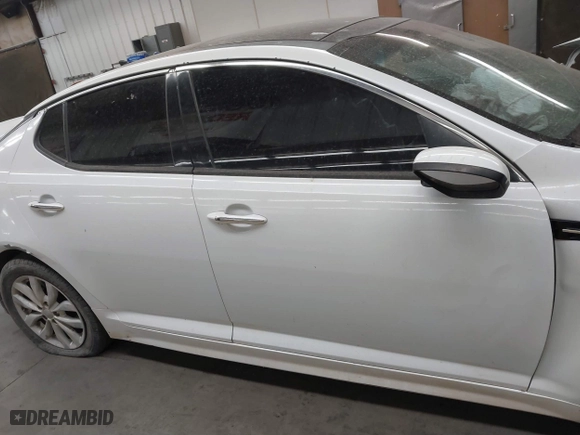 2015 Kia Optima EX with VIN 5XXGN4A76FG501629, listed as a IAAI auction lot 41622464 with 82,455 mi miles. Bid and sale history available at carsss.com. Image 14.