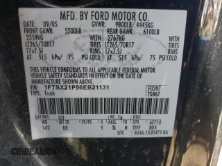 2006 Ford Super Duty F-250 XL with VIN 1FTSX21P56EB21131, listed as a Copart auction lot 53241895 with 0 mi miles and Salvage Title. Bid and sale history available at carsss.com. Image 12.