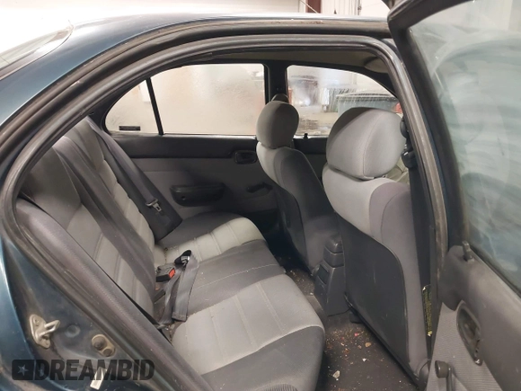 1994 Geo Prizm z VIN 1Y1SK5380RZ081863, wystawiony jako IAAI lot #41489263 z przebiegiem 124 256 mil mil oraz . Historia ofert i sprzedaży dostępna na DreamBid. Obrazek 8.
