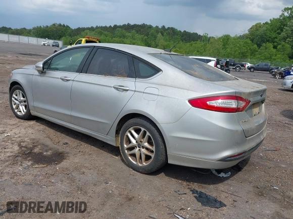 2014 Ford Fusion SE with VIN 1FA6P0H72E5404957, listed as a IAAI auction lot 42078932 with 262,429 mi miles. Bid and sale history available at carsss.com. Image 3.