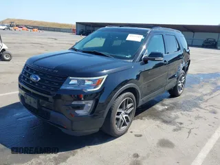 2017 Ford Explorer Sport z VIN 1FM5K8GT9HGC85696, wystawiony jako IAAI lot #42227743 z przebiegiem 105 941 mil mil oraz . Historia ofert i sprzedaży dostępna na DreamBid. Obrazek 17.