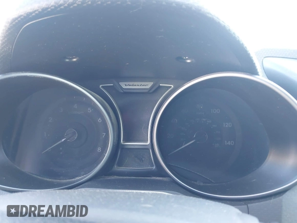 2013 Hyundai Veloster Turbo with VIN KMHTC6AE4DU158224, listed as a IAAI auction lot 42725813 with Not provided miles and . Bid and sale history available at DreamBid. Image 7.
