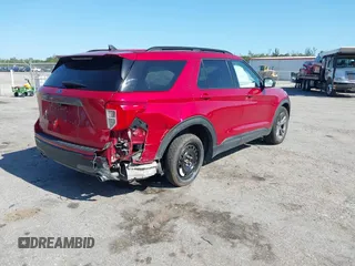2021 Ford Explorer XLT z VIN 1FMSK7DH3MGB50785, wystawiony jako IAAI lot #42018105 z przebiegiem 119 781 mil mil oraz . Historia ofert i sprzedaży dostępna na DreamBid. Obrazek 4.