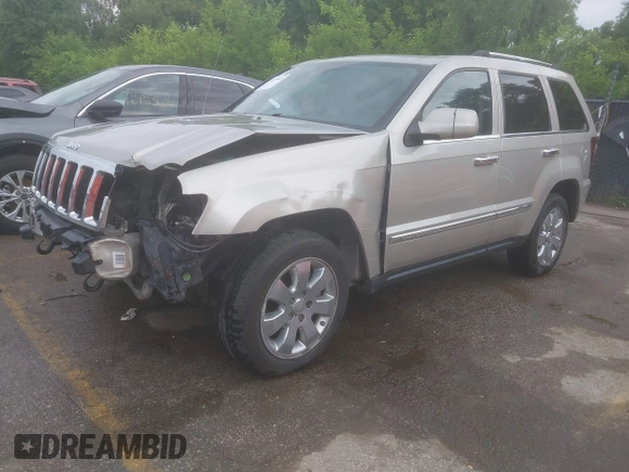2010 Jeep Grand Cherokee Limited with VIN 1J4RR5GT2AC138675, listed as a IAAI auction lot 42471032 with 184,238 mi miles and . Bid and sale history available at DreamBid. Image 18.