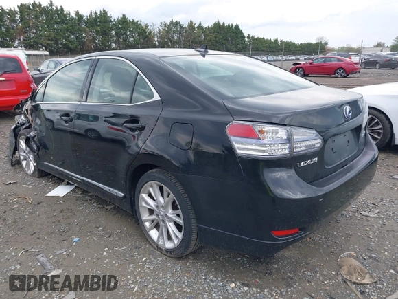 2010 Lexus HS with VIN JTHBB1BA2A2009222, listed as a IAAI auction lot 42030728 with 104,048 mi miles. Bid and sale history available at carsss.com. Image 3.