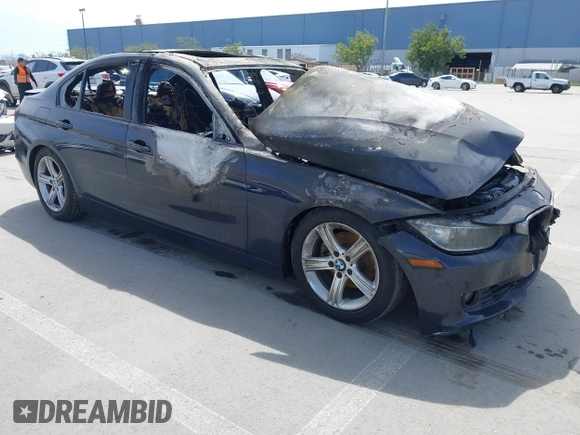 2014 BMW 3 Series 328i with VIN WBA3C1C55EK117681, listed as a IAAI auction lot 41854988 with 1 mi miles. Bid and sale history available at carsss.com. Image 1.