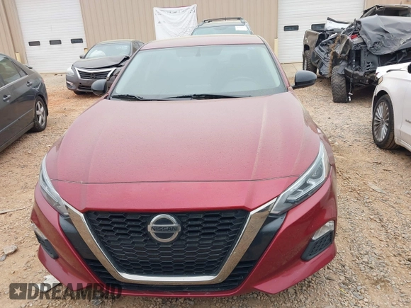 2019 Nissan Altima 2.5 SR with VIN 1N4BL4CV3KC190978, listed as a IAAI auction lot 41908132 with 95,414 mi miles. Bid and sale history available at carsss.com. Image 12.