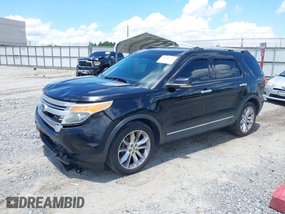 2011 Ford Explorer XLT with VIN 1FMHK7D88BGA82345, listed as a IAAI auction lot 42242222 with 203,672 mi miles and . Bid and sale history available at DreamBid. Image 17.