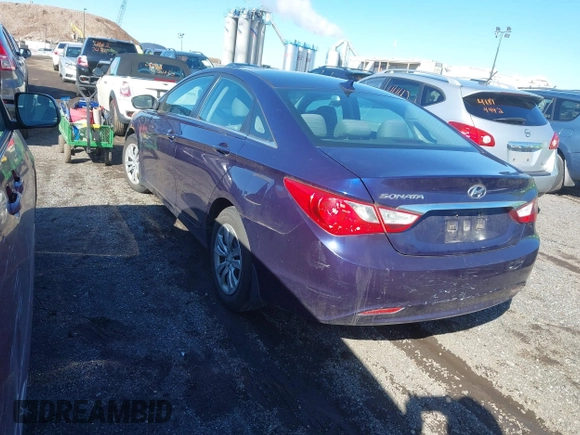 2012 Hyundai Sonata GLS with VIN 5NPEB4AC2CH435836, listed as a IAAI auction lot 41831072 with 89,060 mi miles and . Bid and sale history available at carsss.com. Image 3.