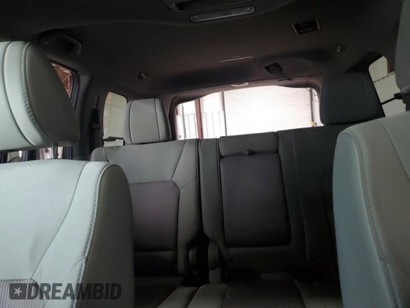 2015 Honda Pilot SE z VIN 5FNYF4H38FB048119, wystawiony jako Copart lot #55395945 z przebiegiem 92 589 mil mil oraz Szkoda całkowita • Salvage title. Historia ofert i sprzedaży dostępna na DreamBid. Obrazek 10.