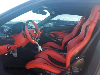 2023 Ferrari F8 с VIN ZFF93LMA3P0292449, выставлен на аукционе Copart как лот 75564944 с пробегом Не указан миль и На запчасти • Non repairable. История ставок и продаж доступна на DreamBid. Изображение 7.