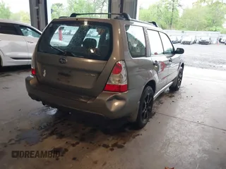 2006 Subaru Forester 2.5 X with VIN JF1SG63676H754312, listed as a IAAI auction lot 42203047 with 82,168 mi miles. Bid and sale history available at carsss.com. Image 4.