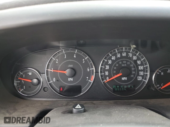 2001 Chrysler Sebring LX z VIN 1C3EL46X21N656640, wystawiony jako Copart lot #58402415 z przebiegiem 85 594 mil mil oraz Czysty tytuł • Clean title. Historia ofert i sprzedaży dostępna na DreamBid. Obrazek 9.