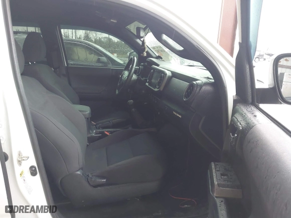 2016 Toyota Tacoma SR with VIN 5TFCZ5AN3GX039919, listed as a IAAI auction lot 41607382 with 107,703 mi miles. Bid and sale history available at carsss.com. Image 5.