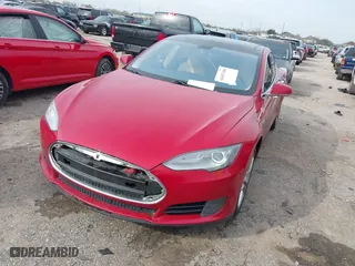 2013 Tesla Model S with VIN 5YJSA1CN9DFP09973, listed as a IAAI auction lot 41657188 with 61,546 mi miles. Bid and sale history available at carsss.com. Image 19.