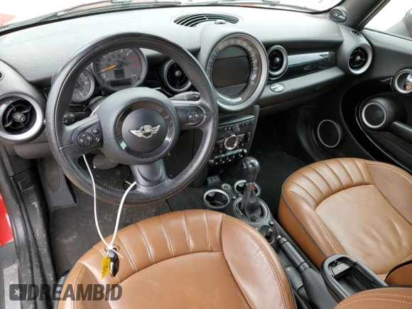 2015 MINI Convertible с VIN WMWZN3C54FT862210, выставлен на аукционе Copart как лот 43413825 с пробегом 45 313 миль миль и Списание • Salvage title. История ставок и продаж доступна на DreamBid. Изображение 8.