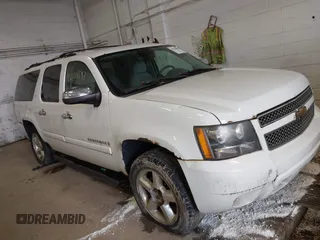 2007 Chevrolet Suburban LT with VIN 1GNFK16387J352797, listed as a IAAI auction lot 42310897 with 208,836 mi miles and . Bid and sale history available at DreamBid. Image 6.