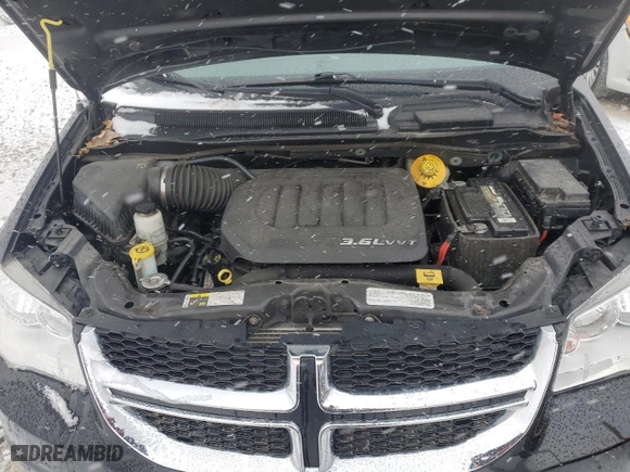 2016 Dodge Grand Caravan Canada Value Package with VIN 2C4RDGBG6GR123820, listed as a Copart auction lot 50242405 with 71,569 mi miles and Clean Title. Bid and sale history available at carsss.com. Image 13.