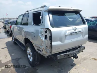 2021 Toyota 4Runner SR5 with VIN JTEMU5JR1M5929960, listed as a IAAI auction lot 41912094 with 90,249 mi miles and . Bid and sale history available at DreamBid. Image 3.