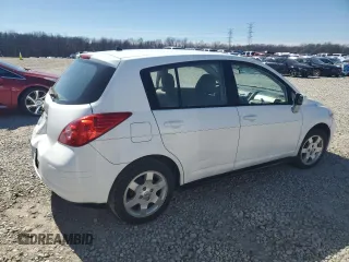 2010 Nissan Versa S z VIN 3N1BC1CP4AL367134, wystawiony jako Copart lot #48212535 z przebiegiem 174 337 mil mil oraz Szkoda całkowita • Salvage title. Historia ofert i sprzedaży dostępna na DreamBid. Obrazek 3.