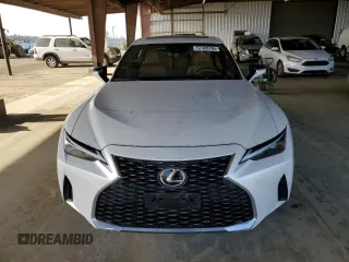 2021 Lexus IS 300 with VIN JTHCA1D25M5111064, listed as a Copart auction lot 57468785 with 18,281 mi miles and Salvage title. Bid and sale history available at DreamBid. Image 5.
